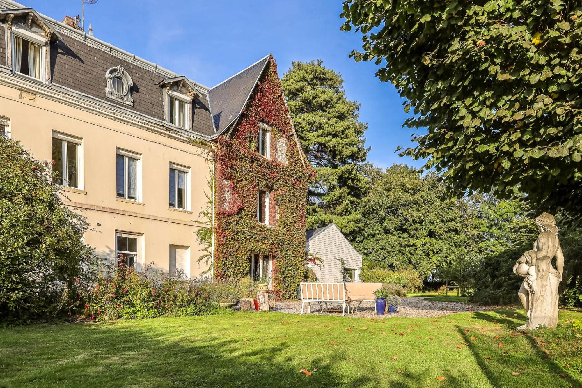 Dans Maison De Charme, Bel Appartement Privatif Saint-Laurent-de-Brevedent Esterno foto